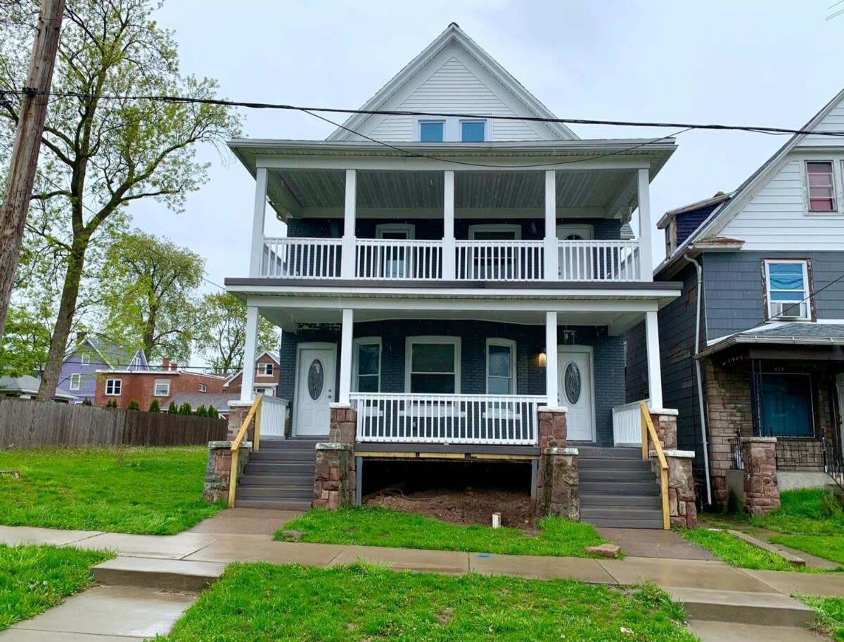 Comfy 4br, 1 Bath Near The Falls & Casino Niagara Falls